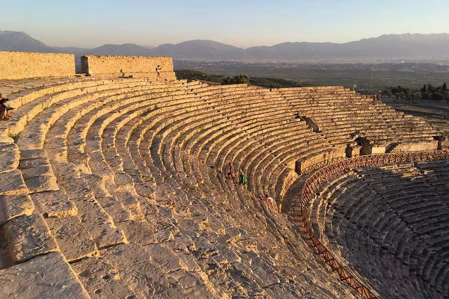 Istanbul to Pamukkale Day Trip by Plane